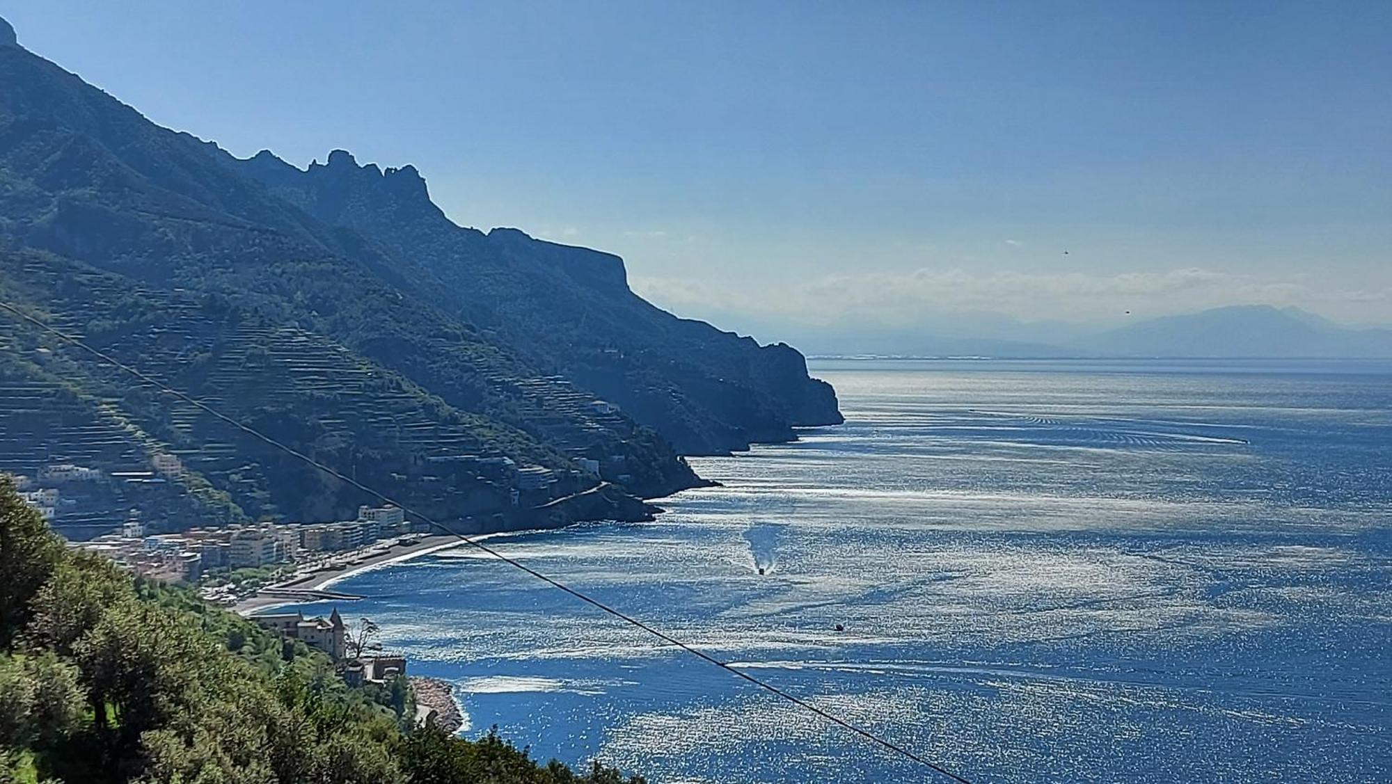 Galene - Beachfront In Costa D'Amalfi Maiori Exterior photo