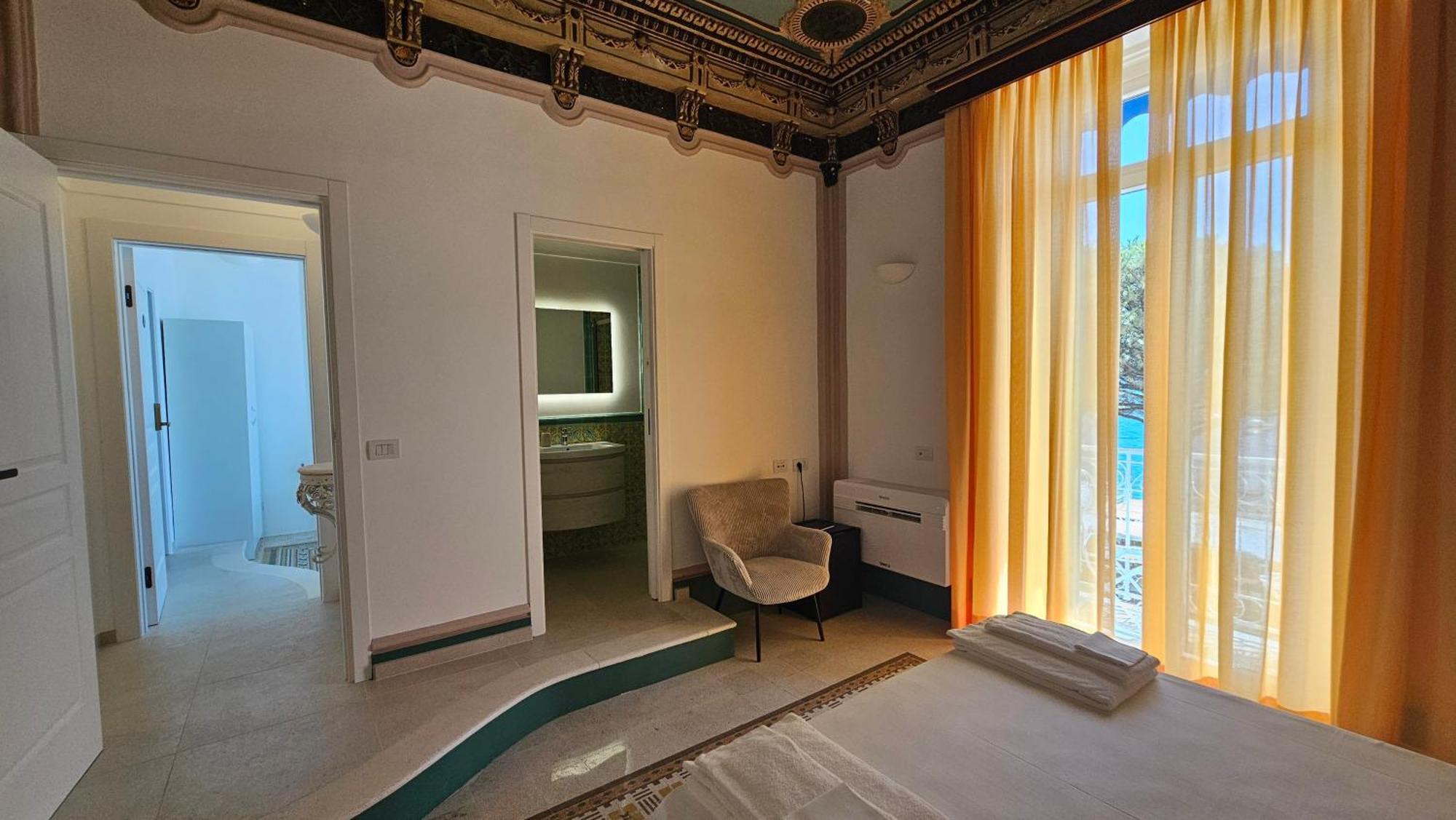 Galene - Beachfront In Costa D'Amalfi Maiori Exterior photo